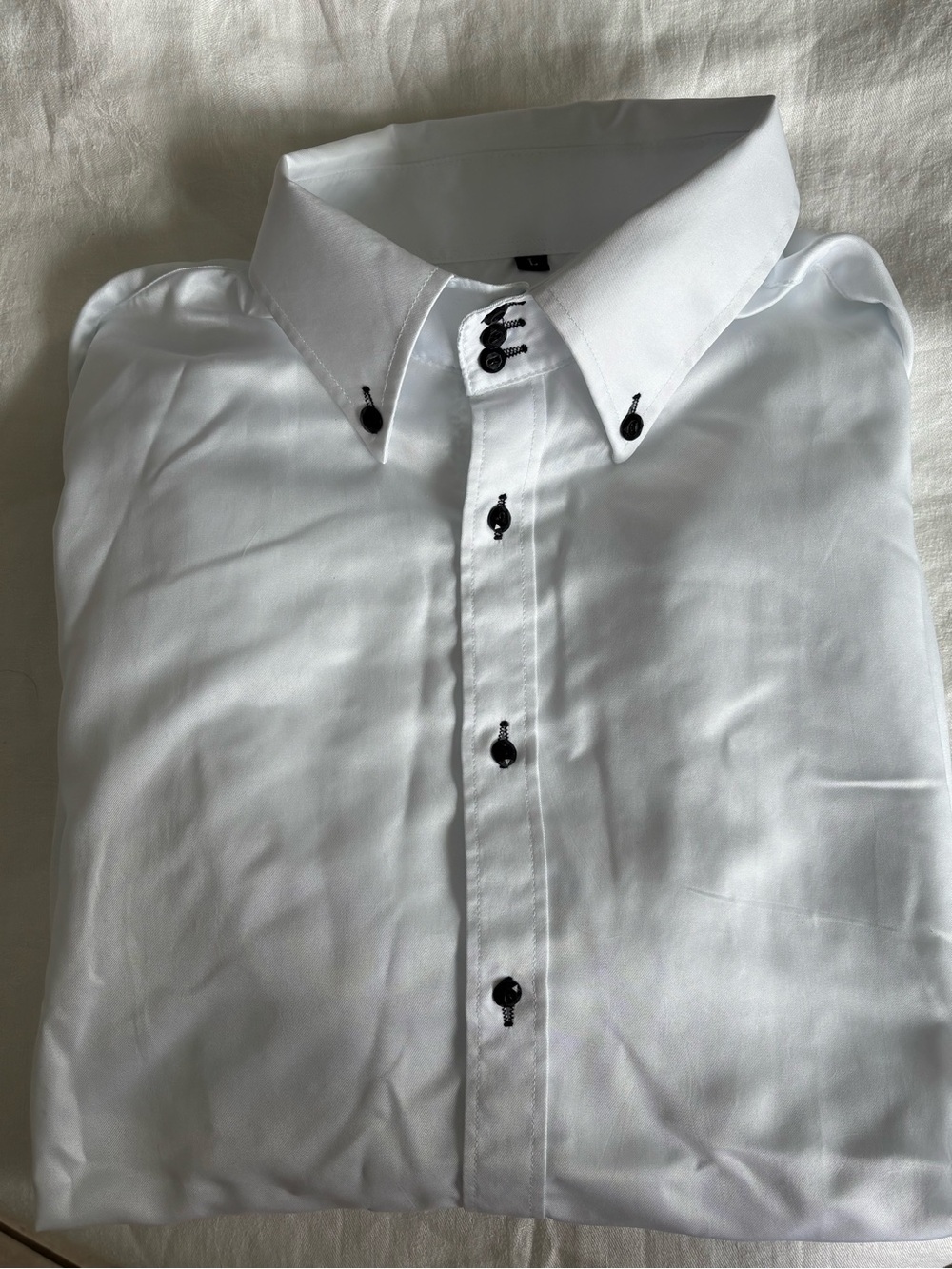 Classic White Men's Button-Down Shirt with Contrast Buttons